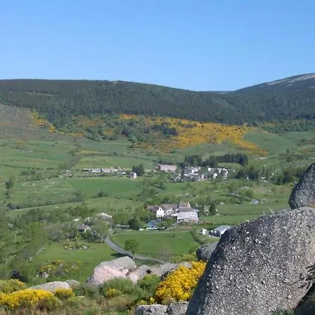 Le Millepertuis 2/4 Pers A Finiels Le Pont-de-Montvert